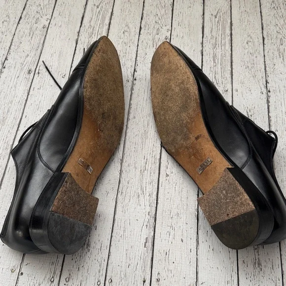 Gucci Cap Toe Leather Oxfords Black size 11.5